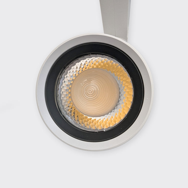 Shift Adjustable Track Light | DALI